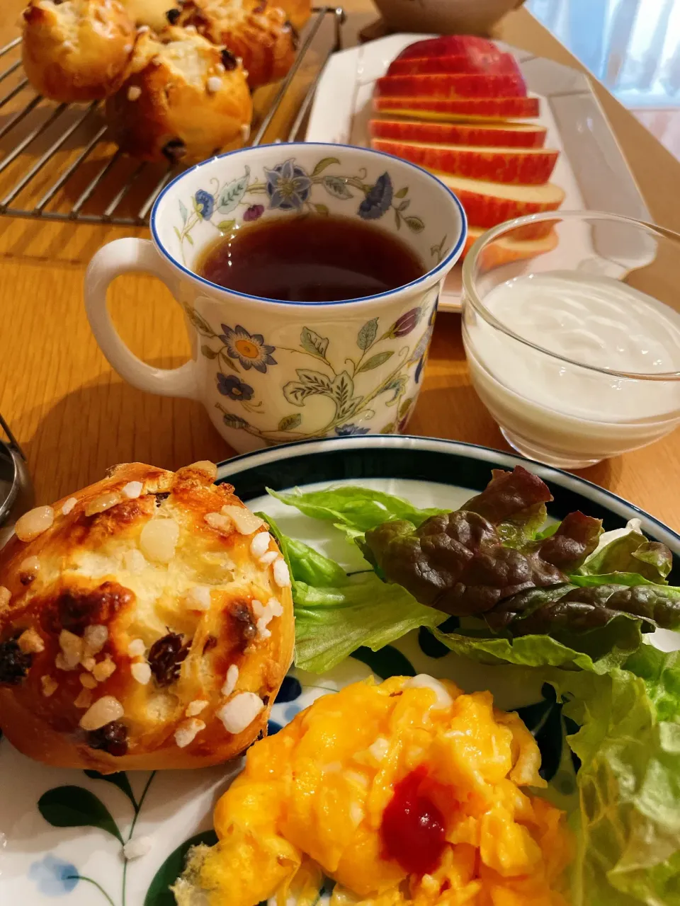 焼き立てパンでモーニング|Mikaさん