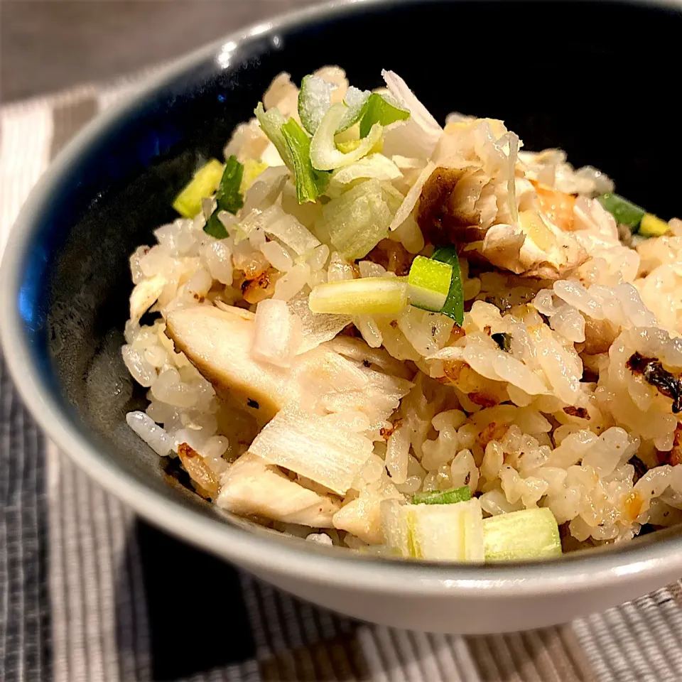 塩鯖の炊き込みご飯🍚|ららさん