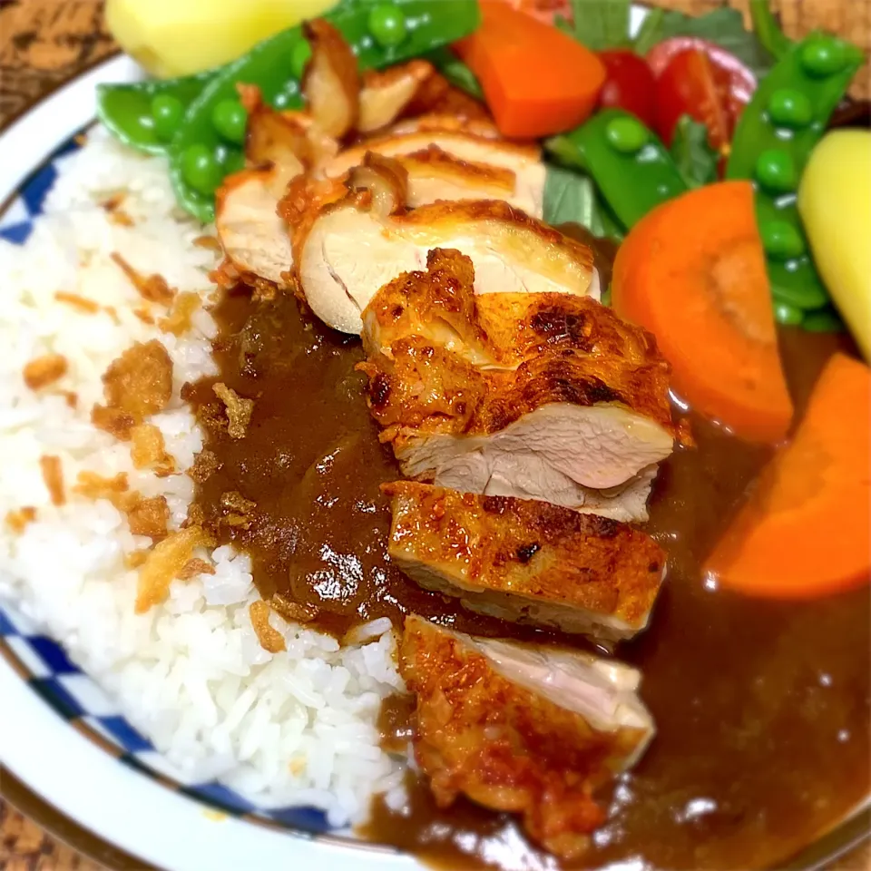 ヨーグルトとハリッサでタンドリーチキン風カレー🍛|にょんにいさん