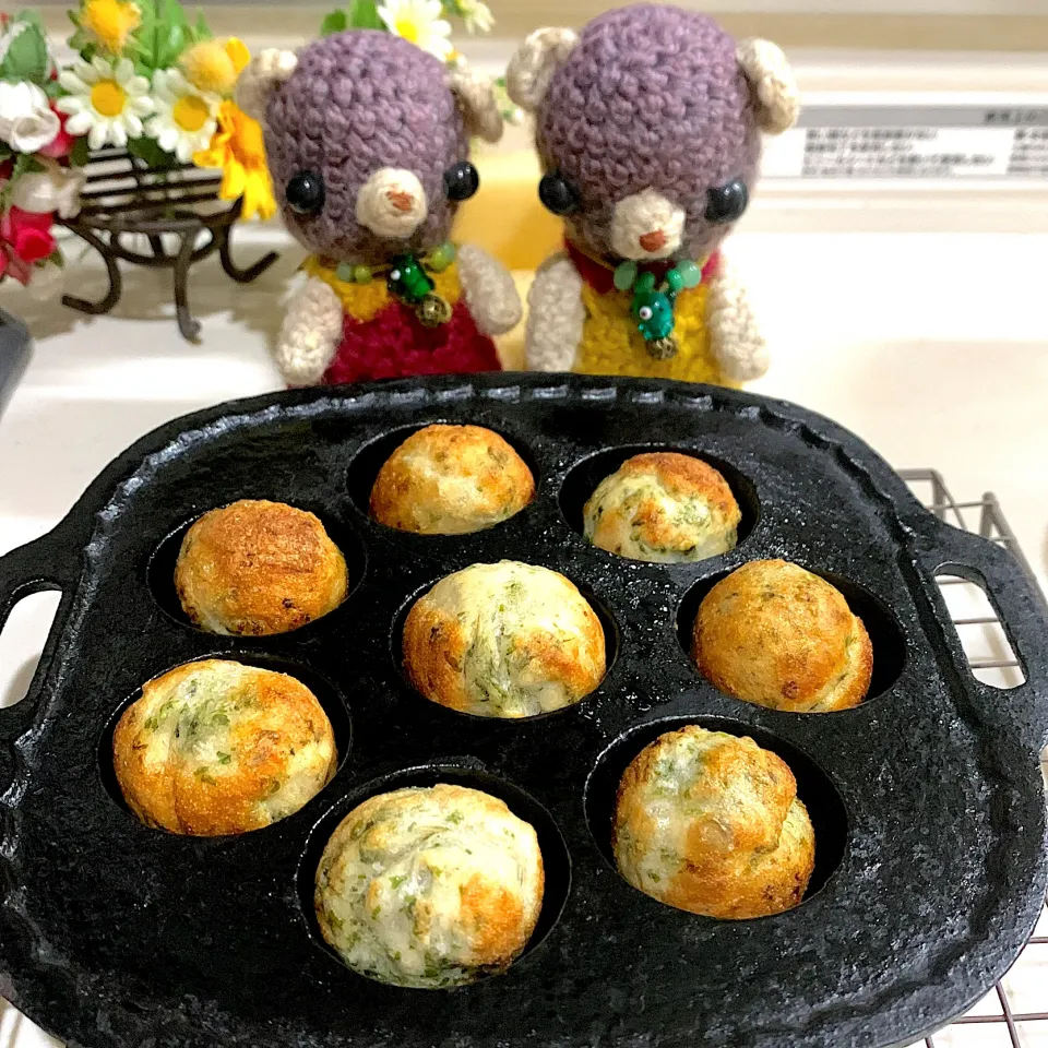 Snapdishの料理写真:たこ焼き器でゼッポリーネ(*⁰▿⁰*)|chagashiさん