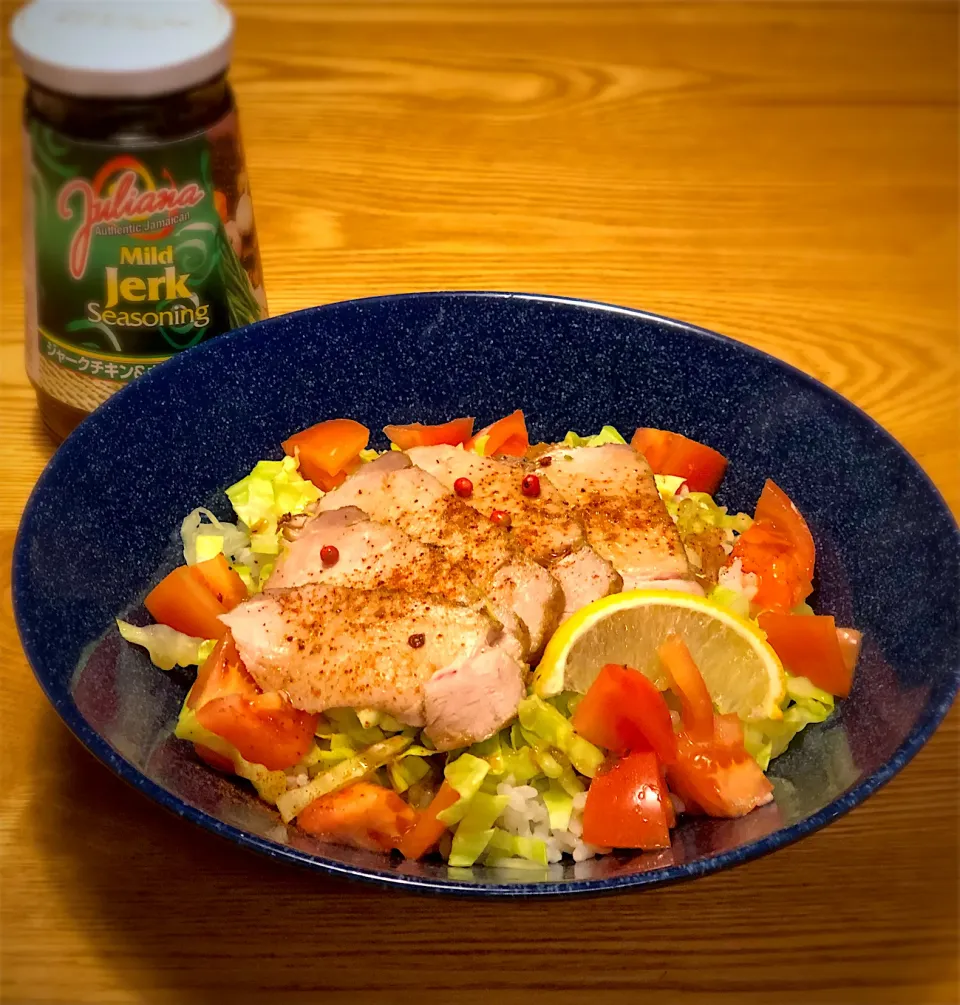 Snapdishの料理写真:しっとり豚モモブロックでジャークポーク丼🇯🇲🐖|わたげさん