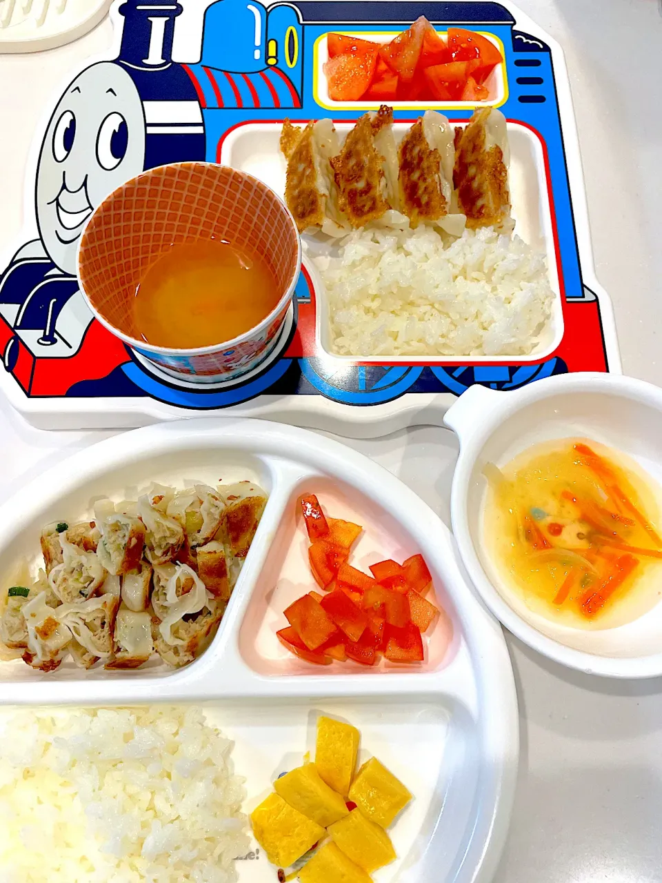 〜息子達の晩ご飯　餃子　幼児食〜2022.1.24|yuuさん