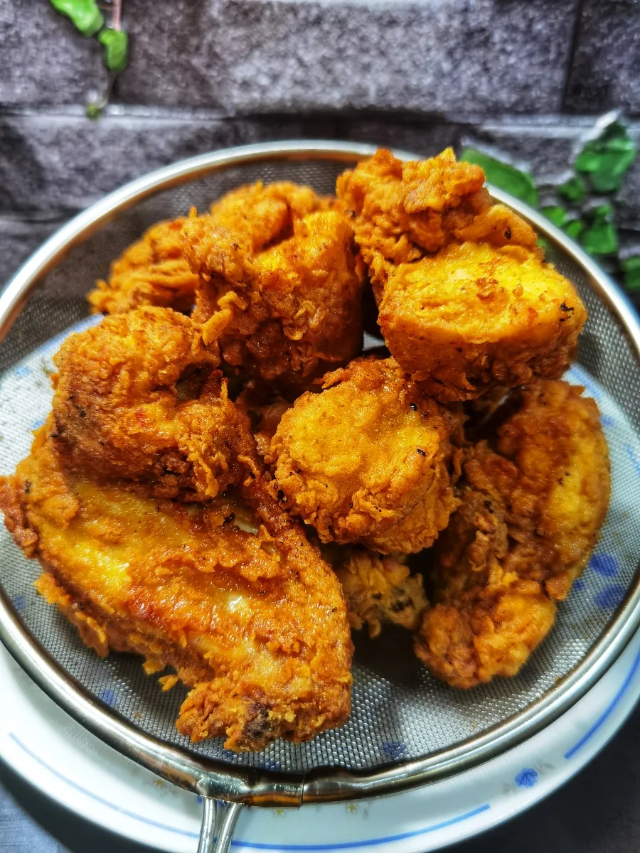 Spicy fried chicken|azirasamsuddin771008055774さん