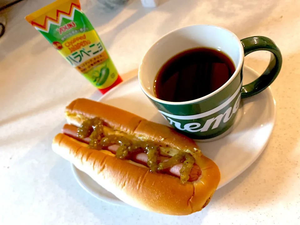 ホットドッグ🌭にハラペーニョソース|Megさん