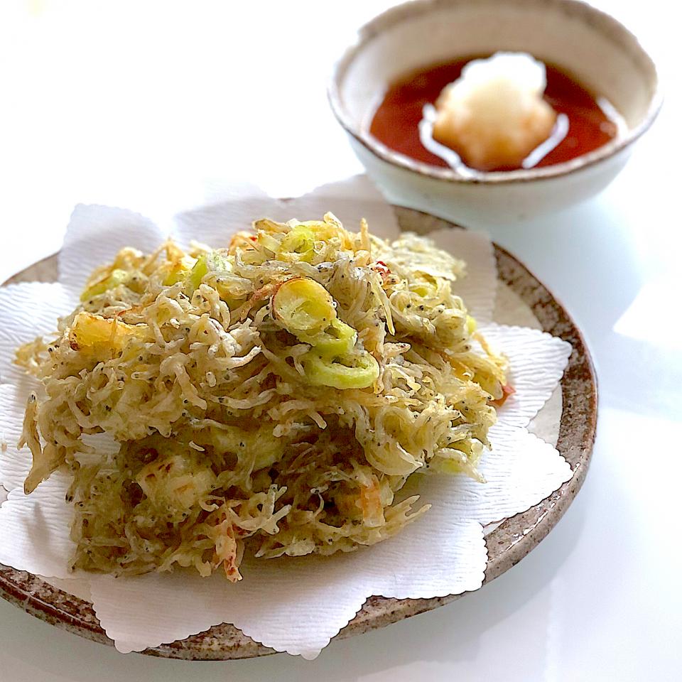 かちりちりめんと深谷ねぎのかき揚げ