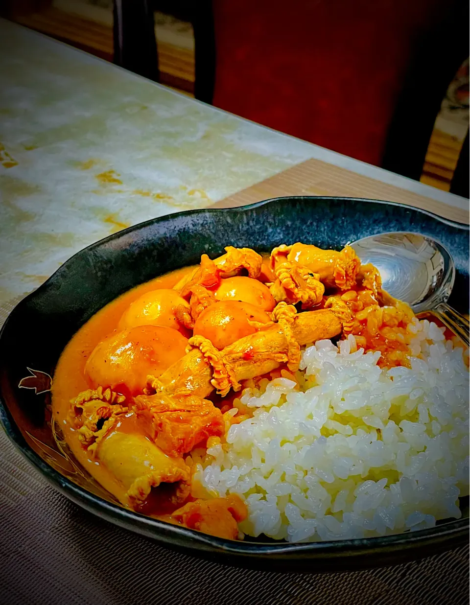 Snapdishの料理写真:バターチキンカレー✨✨✨チキン、、、たまひも（キンカン）だけどな。😅|イチロッタさん