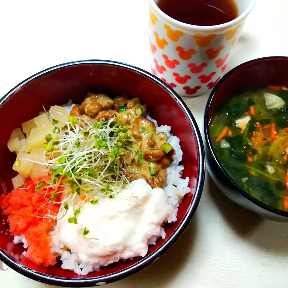 納豆山芋明太子沢庵丼|うたかた。さん