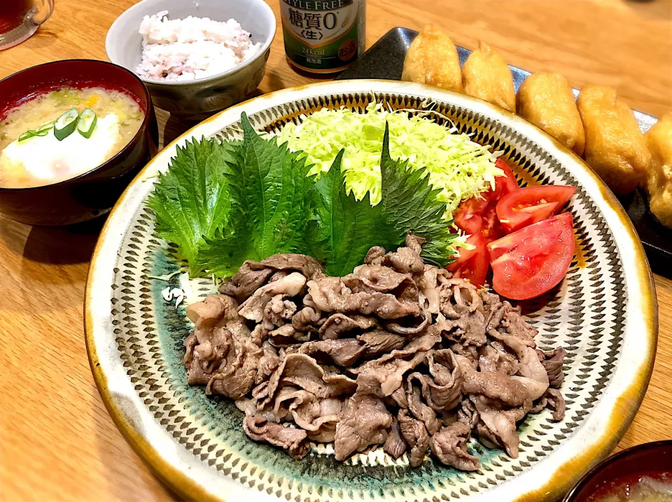 牛薄切り肉の塩胡椒炒め|じゅんさんさん