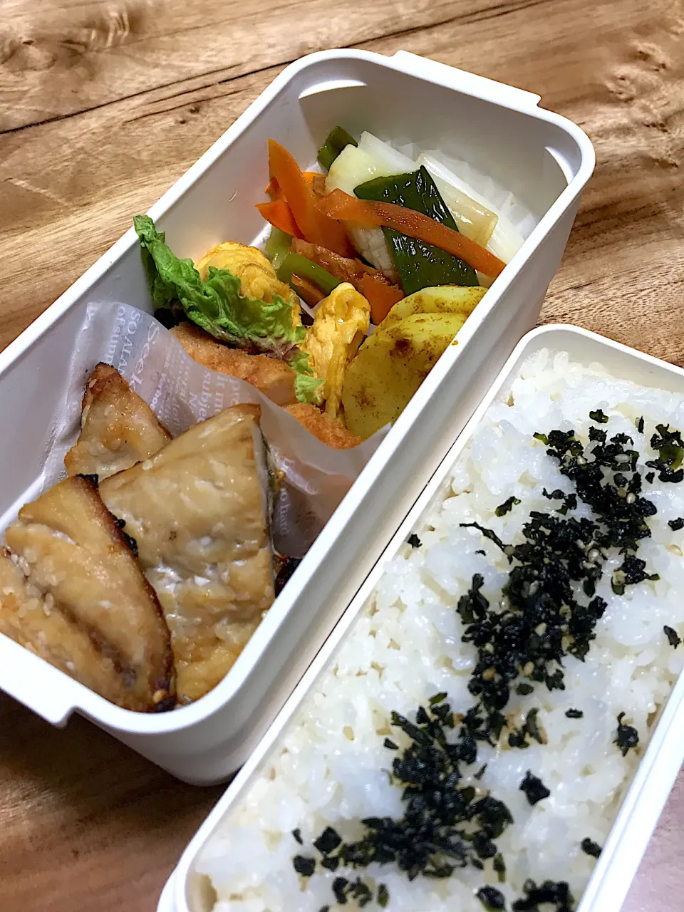 塩アジの弁当|二キィさん