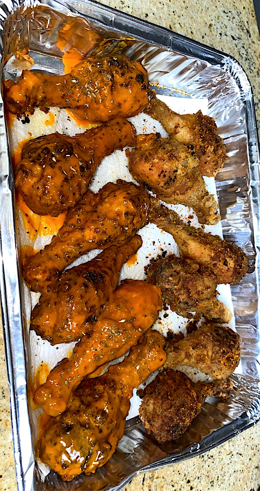 Chicken legs in Buffalo sauce|Tawanjaさん