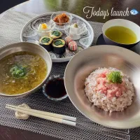 Snapdishの料理写真:マグロのすき身丼|kumikoさん