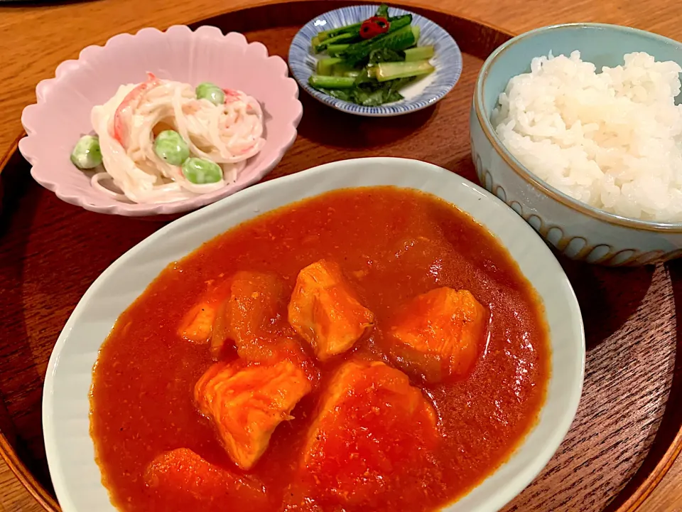 Snapdishの料理写真:アルモンデごはん。鶏ムネ肉のトマト煮🍅|いちごさん