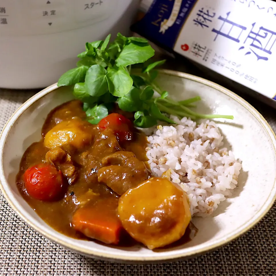 豚スネ肉の糀甘酒カレー|かおるさん