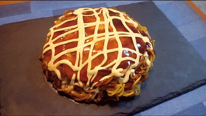 焼き方覚えて簡単 ホットプレートで「広島風お好み焼き」|koheiさん