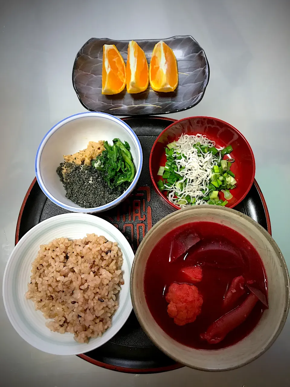 ビーツ味噌汁の朝ごはん🍚|ゆうこりんさん