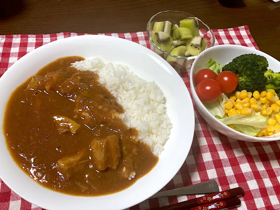 お肉ゴロゴロポークカレー|Emiさん