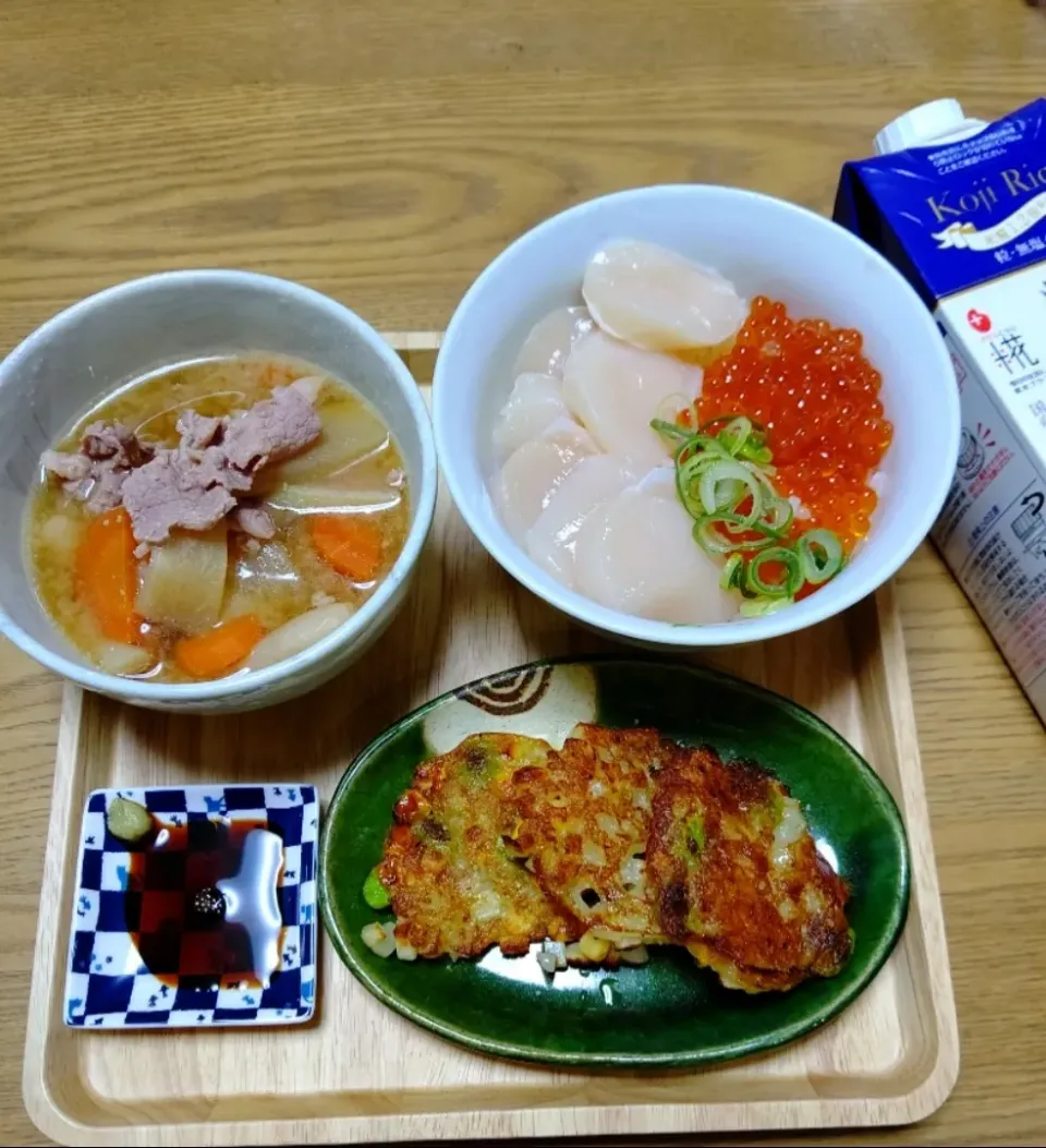 『甘酒入りハッシュポテト 甘酒入り豚汁 いくらホタテ丼』|seri-chanさん