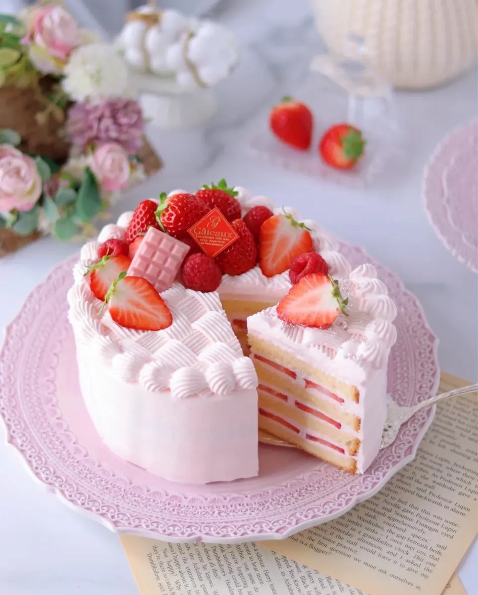 Snapdishの料理写真:いちごのショートケーキ🍓|もえさん