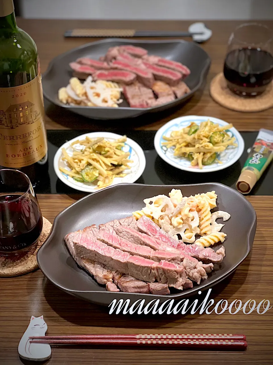 お肉でワイン〜🥩🍷✨|マイコさん