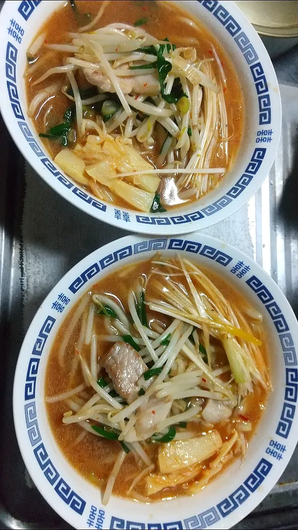 辛味噌ネギラーメン|アリーナ香貫くんさん