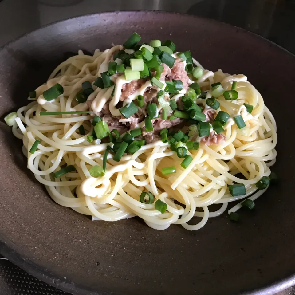 Snapdishの料理写真:ツナマヨポン酢パスタ|sanaeさん