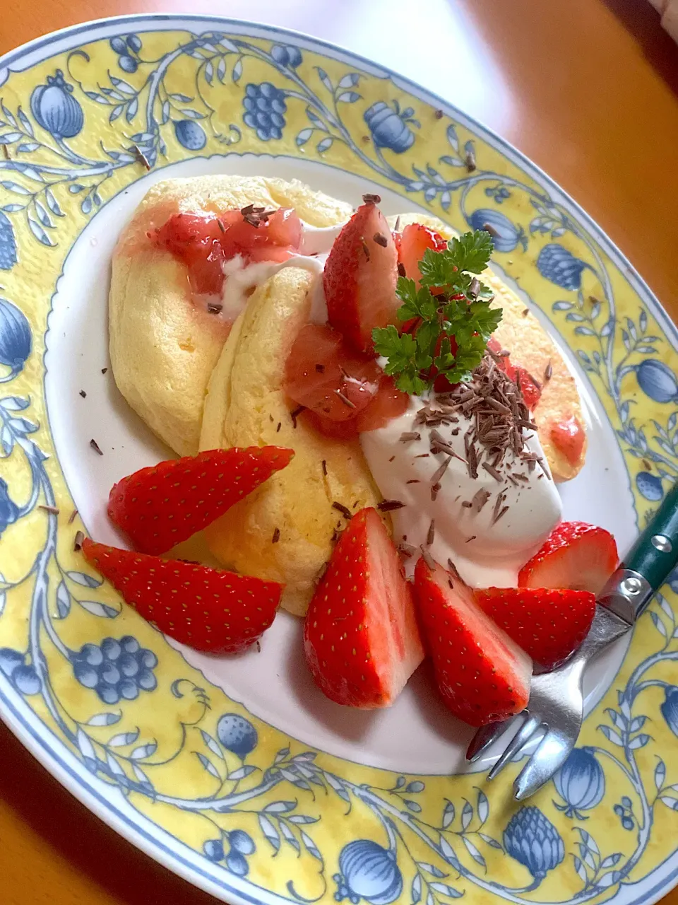 幸せのパンケーキ風　いちごチョコスフレパンケーキ🍓🍫🥞❤️😋|まり＊さん