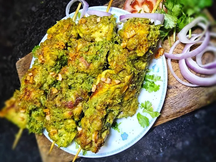 Green Chicken Tikka Kababs|Shilpa Karmakarさん