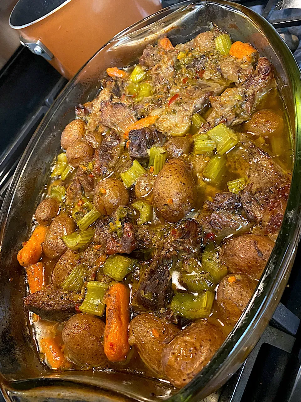 Snapdishの料理写真:Savory Pot Roast and veggies|Tawanjaさん