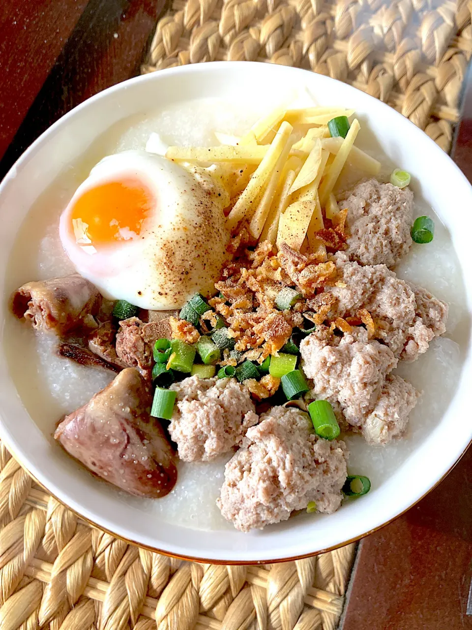 Thai pork porridge. For cold weather day.|phoilさん