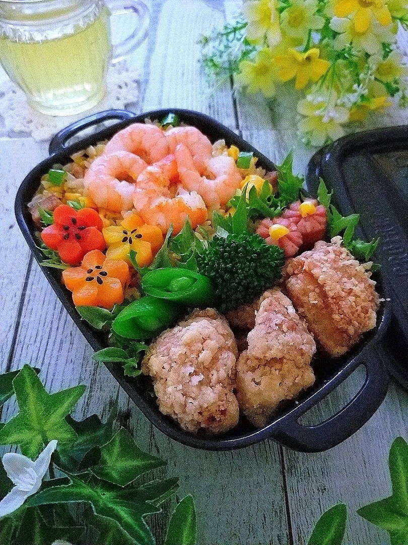 唐揚げ&海老炒飯弁当|sugar beansさん