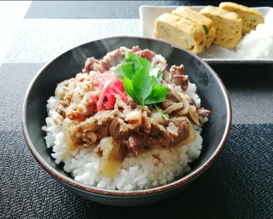 ⌈🐮牛丼⌋  /と(せりの卵焼き)|*ママちゃん*さん