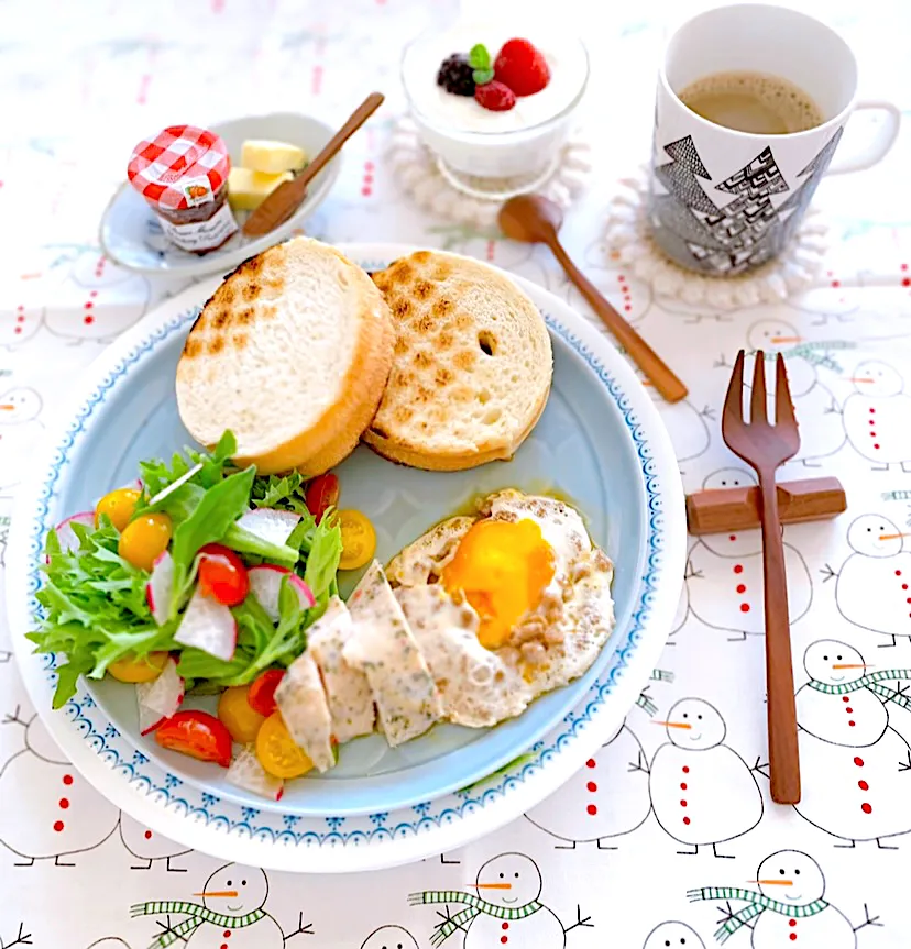 大豆のお肉でレンチン目玉焼き|＊Aloha＊さん