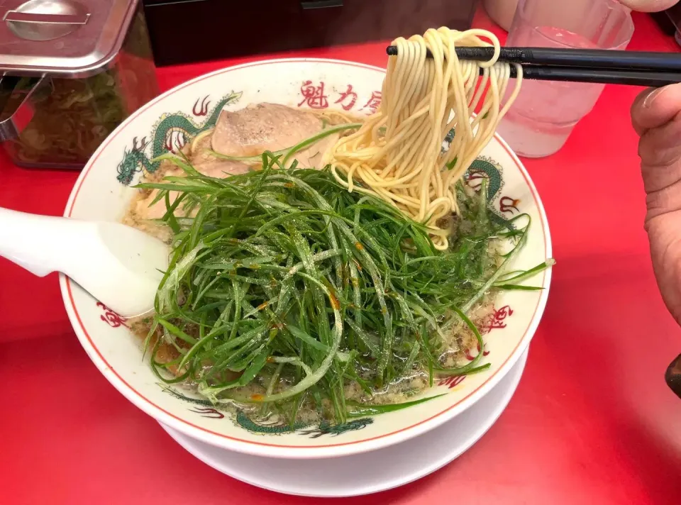 Snapdishの料理写真:九条ネギラーメン|Takeshi  Nagakiさん