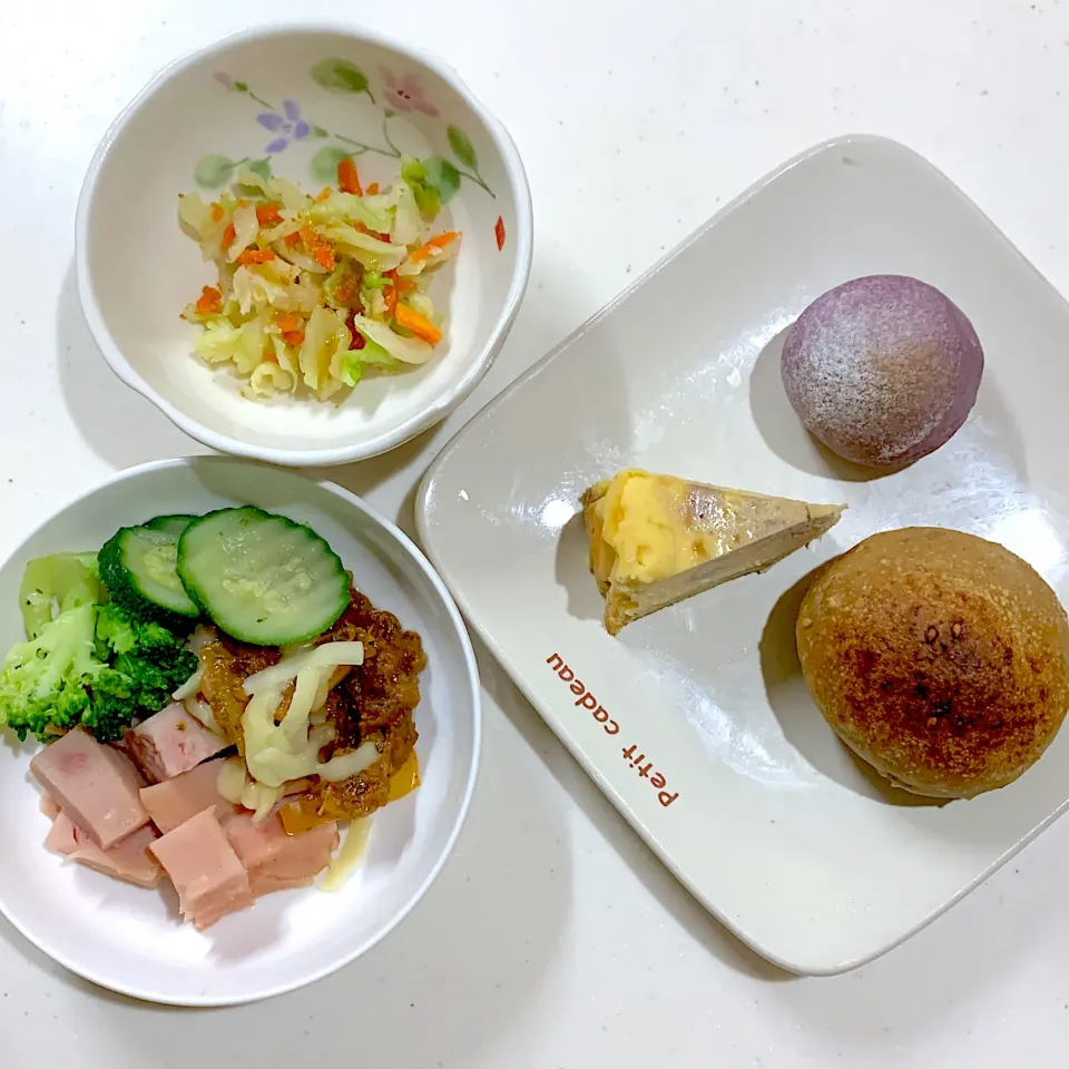 Snapdishの料理写真:母朝ごぱん（╹◡╹）|chagashiさん