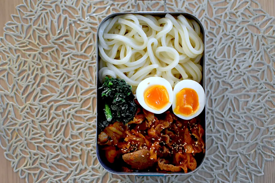 Snapdishの料理写真:息子弁当『豚キムチうどん』|dra-kichiさん