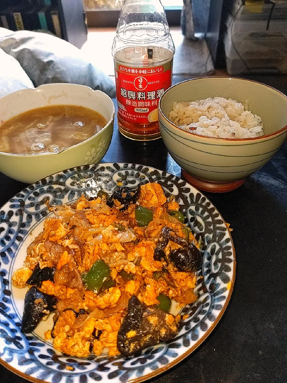 夜勤明け牛肉入きくらげの卵炒め定食|Tarou  Masayukiさん