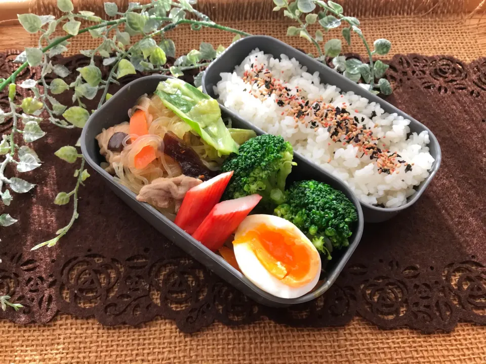 Snapdishの料理写真:誤差あり弁当～その①(先週金曜日弁当)|まなまな♡さん