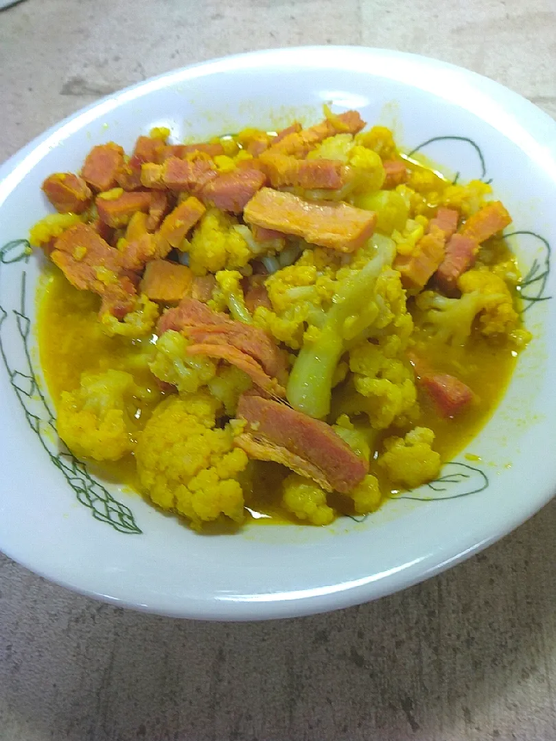 カリフラワーのカレー蒸し煮|ハイドランジアさん