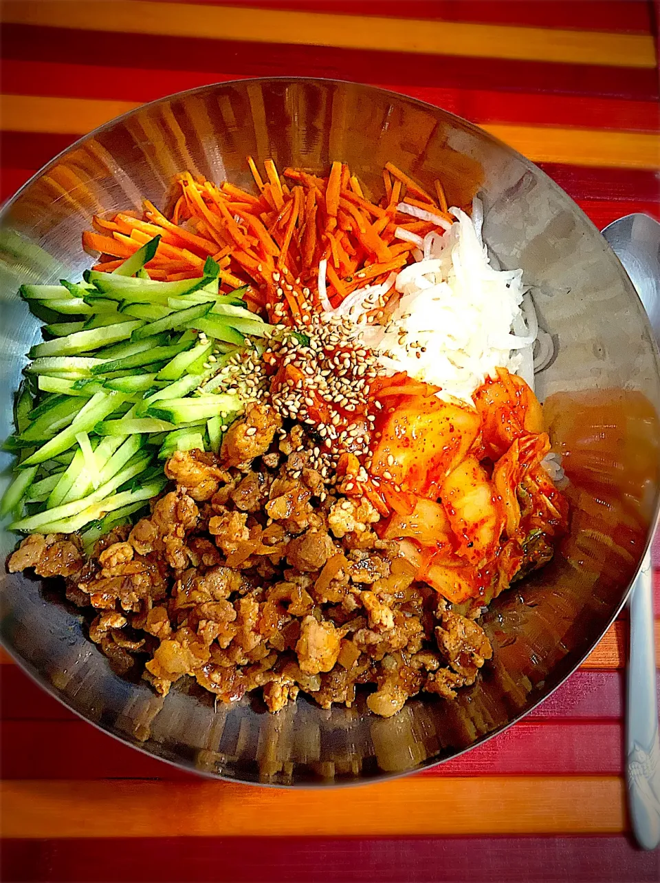 ビビンバ비빔밥 🇰🇷タコソースででお肉に味付け☺️|ジュンコ バイヤーさん