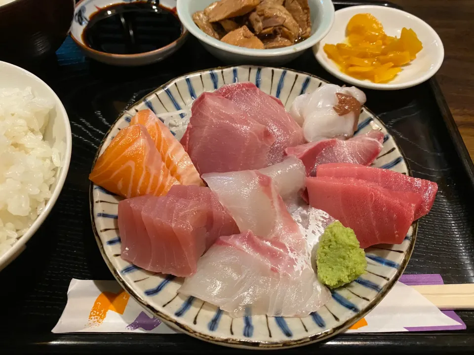 刺身定食🐟🐙|buhizouさん