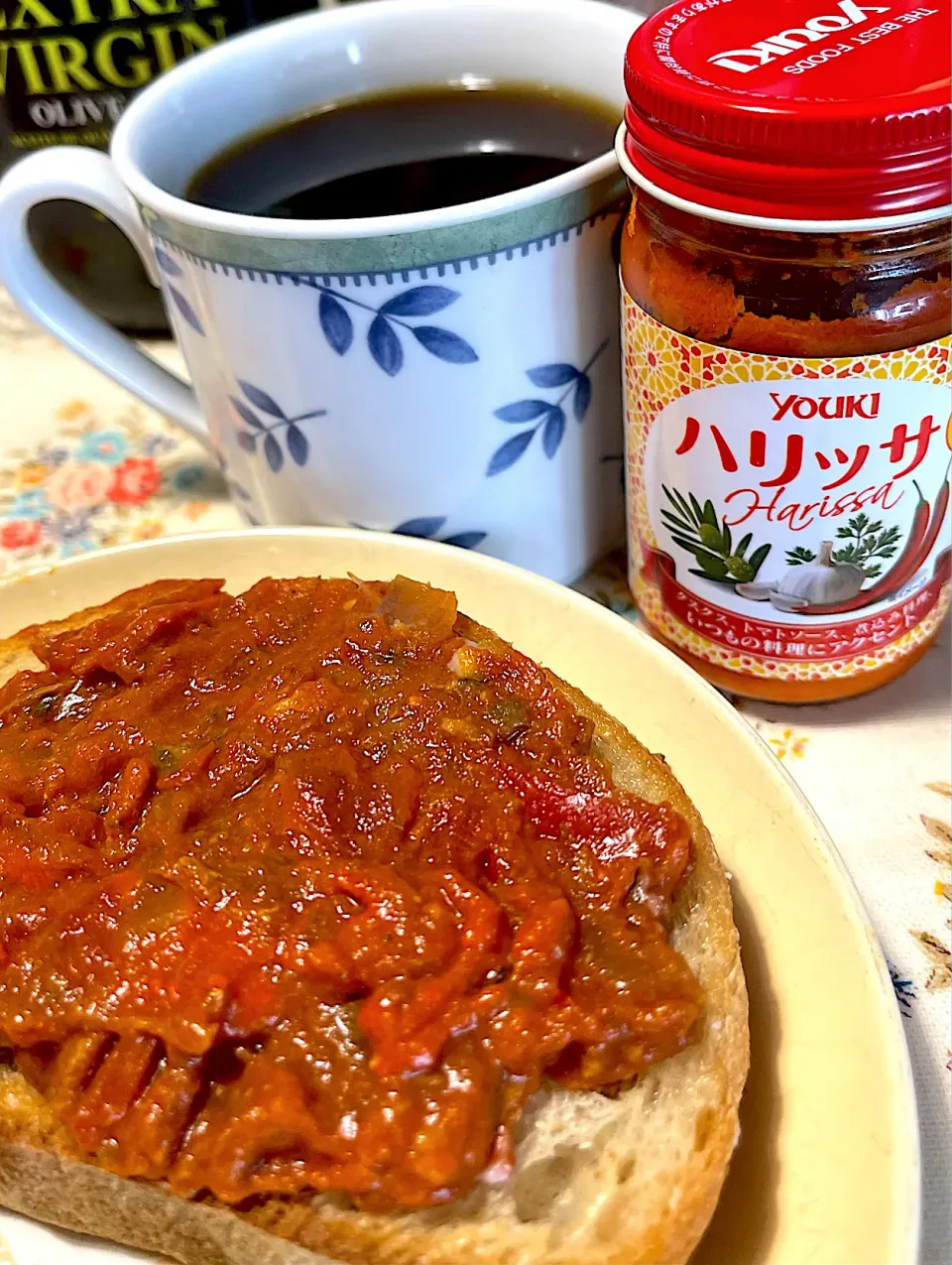 志麻さんの「鯖缶とトマト缶のカレー」をアレンジ、これにハリッサが合う〜！|judymamaさん