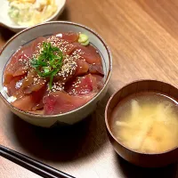 カジキマグロの漬け丼|あやさん