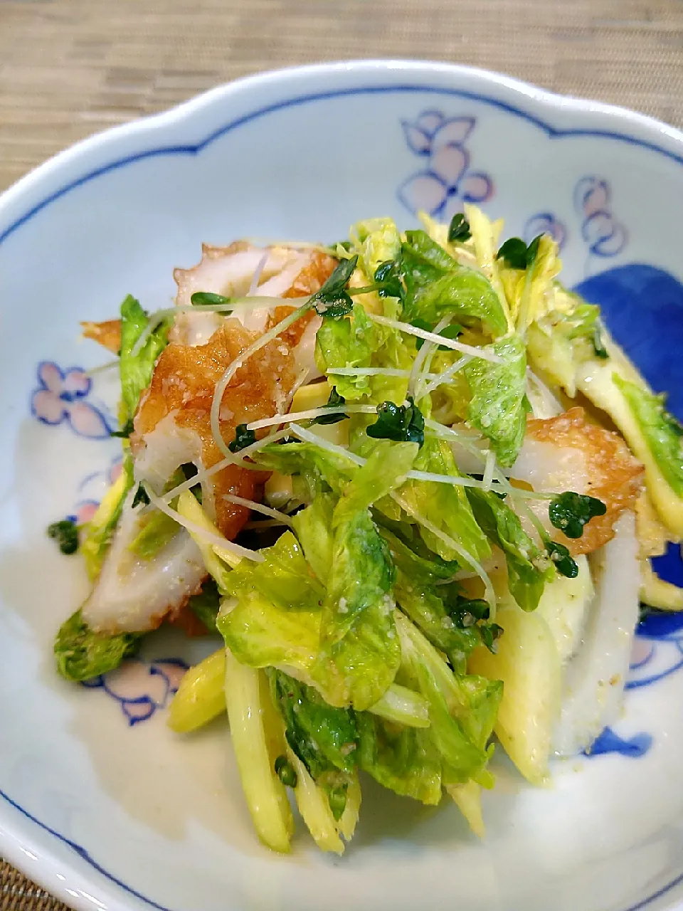 Snapdishの料理写真:ちくわとセロリの胡麻酢和え|KAORIさん