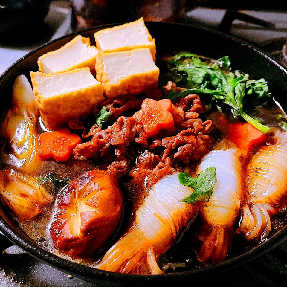 今夜は〜　すき焼き鍋🥘🥩|Sの食卓さん