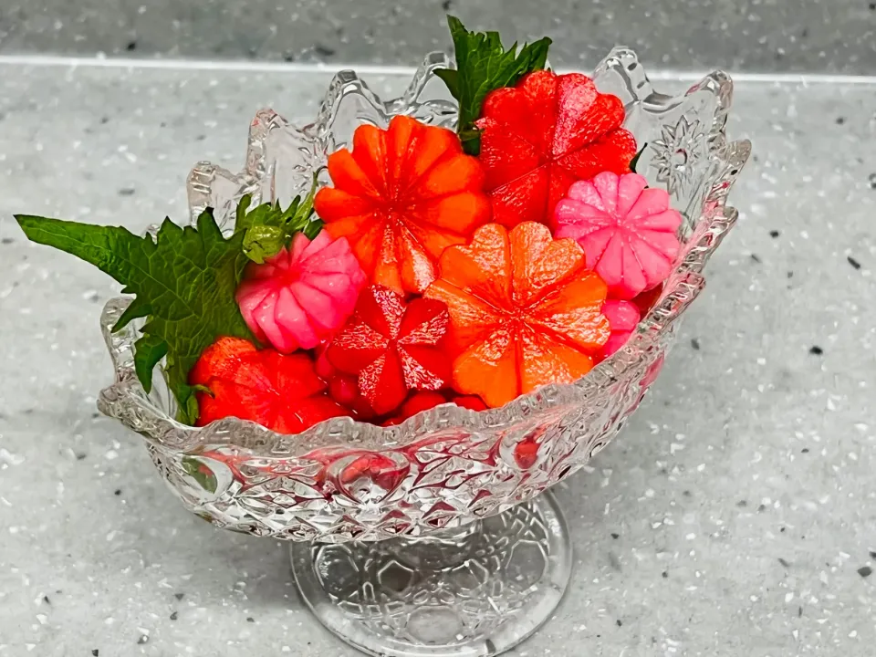 ひろりんさんの料理 絵顔食堂さんの料理 カンタン酢でカラフルピクルス|バシュランさん