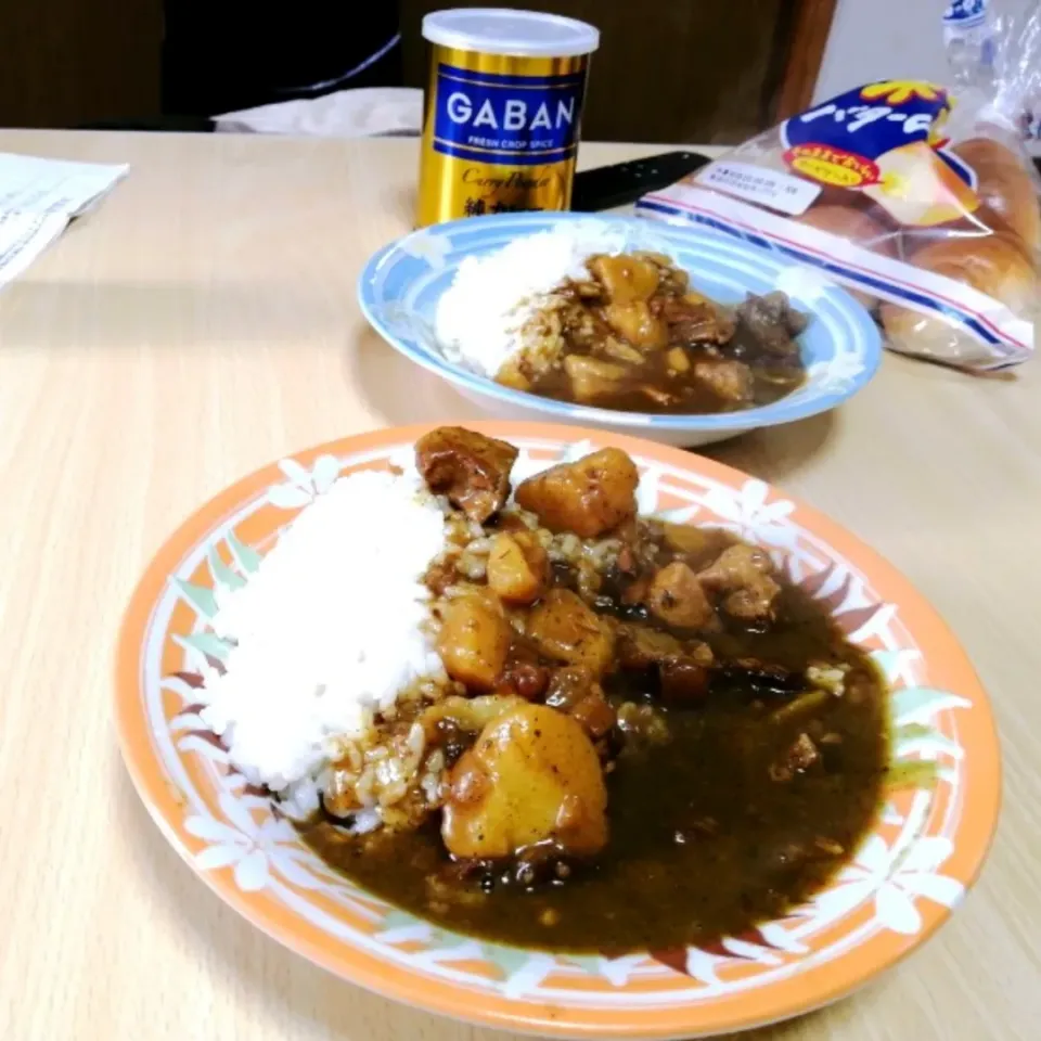 我が家のカレーはカレー粉で作ります。|ariyo4200さん