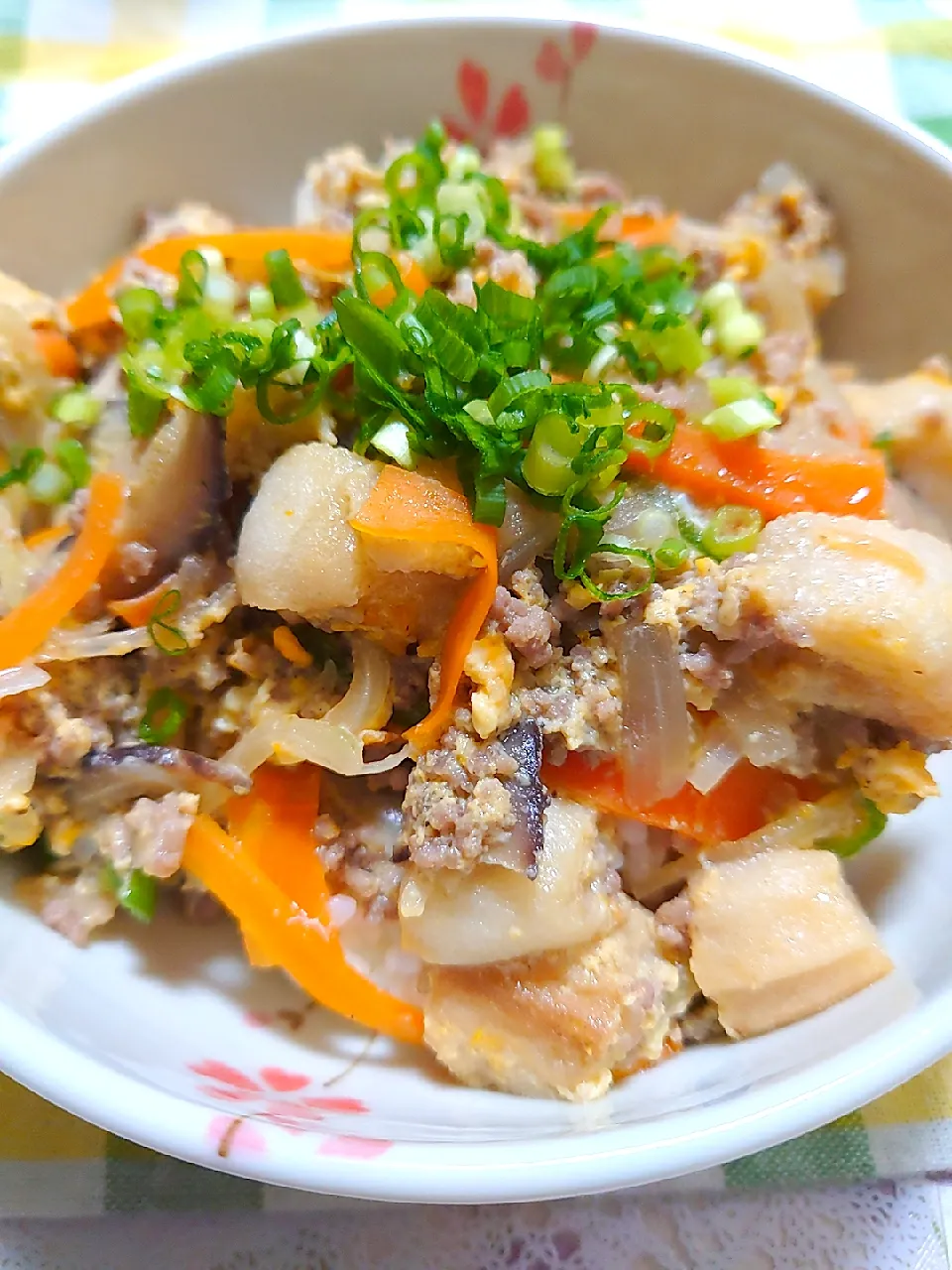 お麩とひき肉の卵とじ丼|🍒ふみりん🍒さん