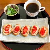 Snapdishの料理写真:休日の朝ごはん|pippiさん