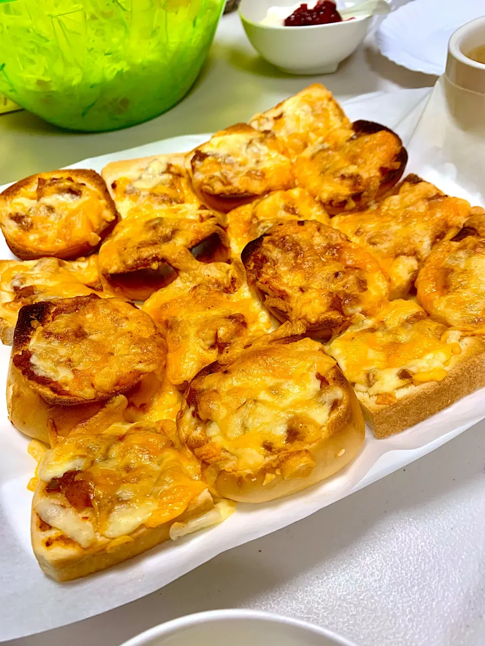 Garlic Cheese Toast|gonbenさん