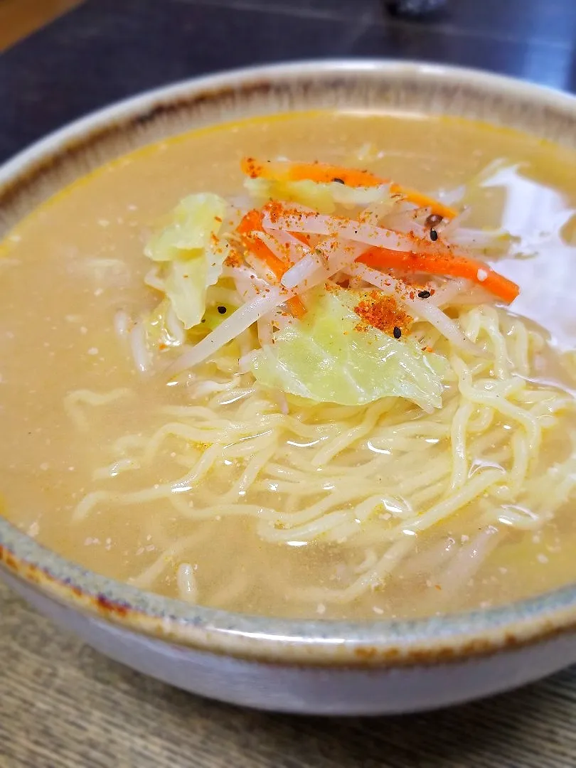 Snapdishの料理写真:パパ作👨いつもの味噌ラーメン|ぱんだのままんさん